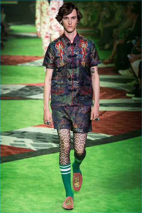 Gucci Men’s Spring Summer 2017 Fashion Show 